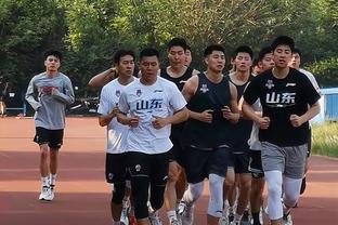 加油！男篮赛前训练 李凯尔、王哲林和胡明轩练罚球